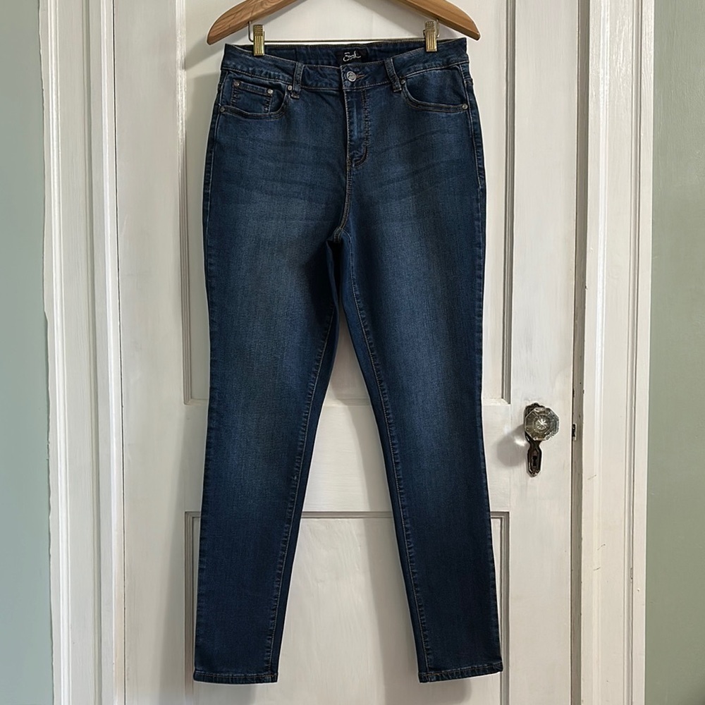 Earl Jeans Women's Dark Wash Skinny Jeans